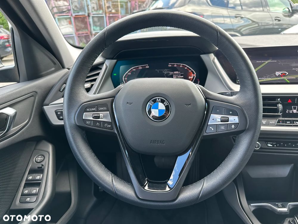 BMW Seria 1 118i Advantage - 19
