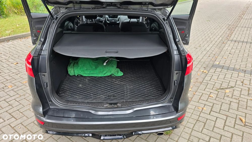 Ford Focus 1.5 EcoBoost ST-Line - 23