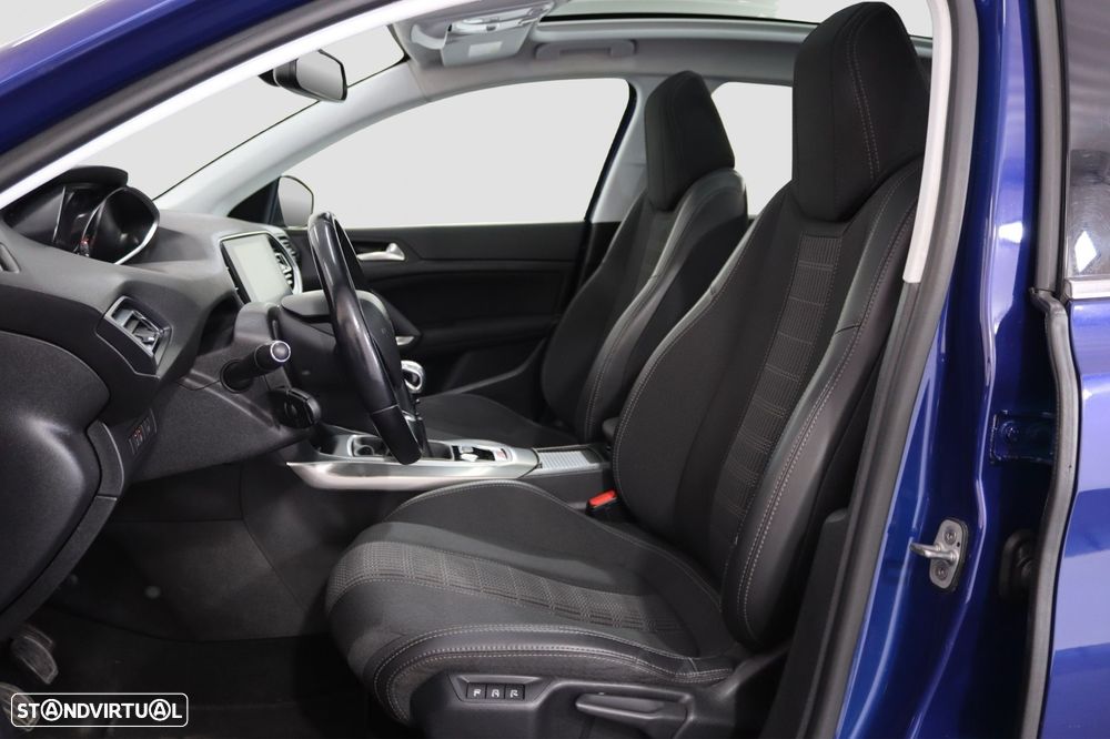 Peugeot 308 1.2 PureTech Allure - 14