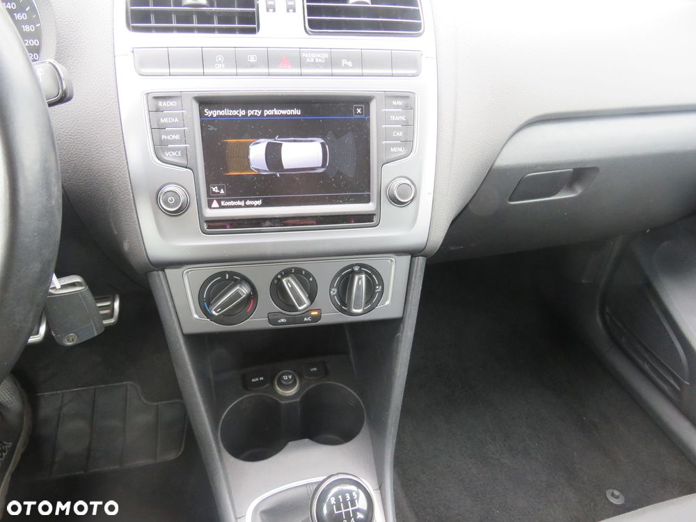 Volkswagen Polo 1.2 TSI MATCH - 4