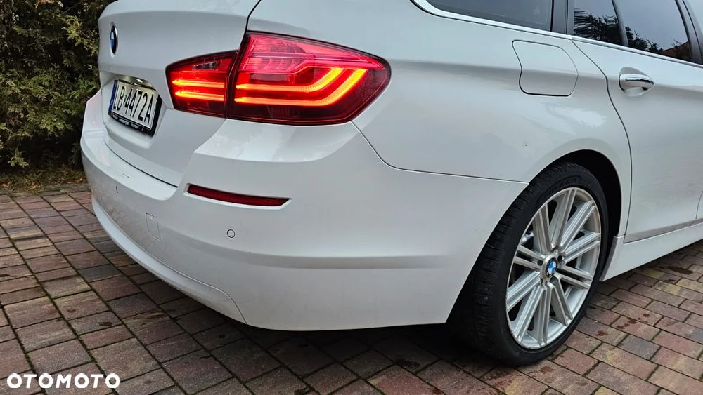 BMW Seria 5 518d Luxury Line - 3