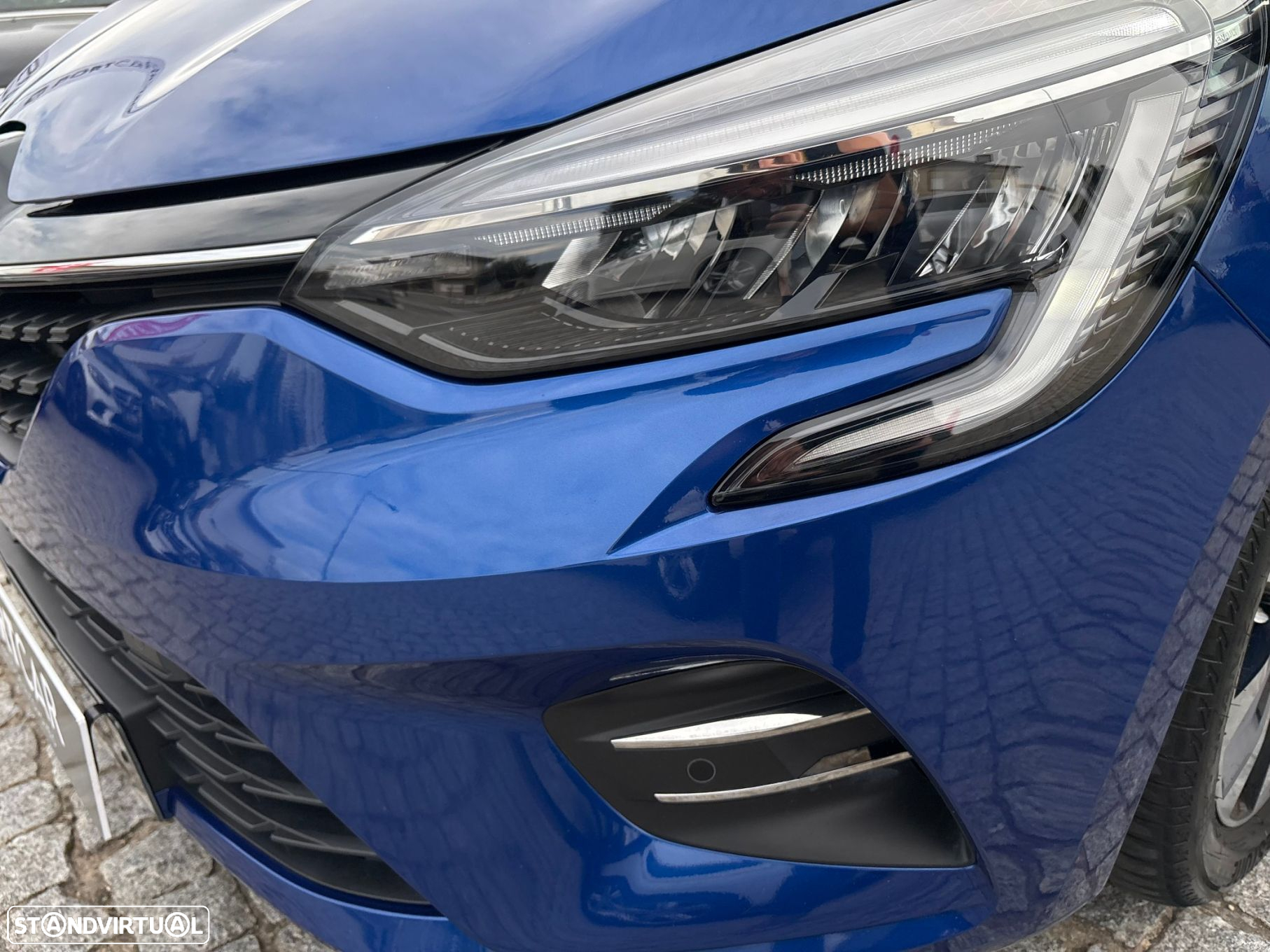 Renault Clio 1.6 E-Tech Full Hybrid Techno - 36