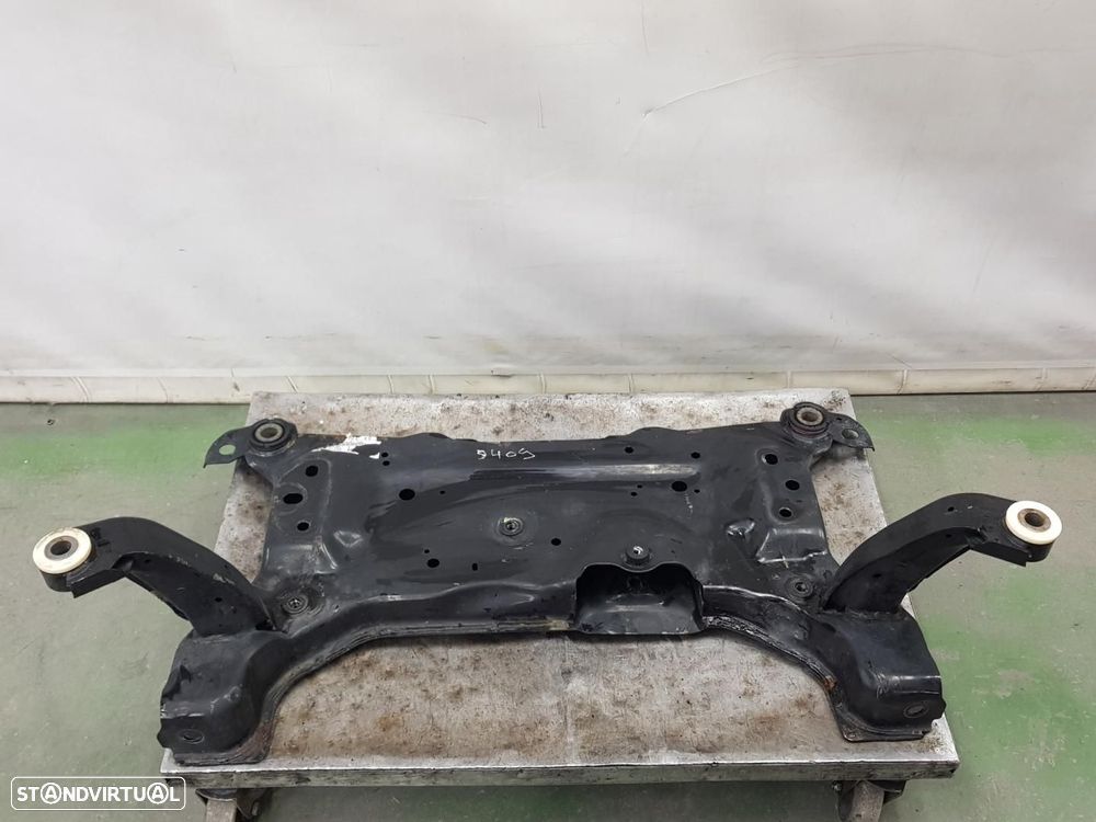 CHARRIOT FRONTAL FORD FOCUS BERLINA CEW - 1