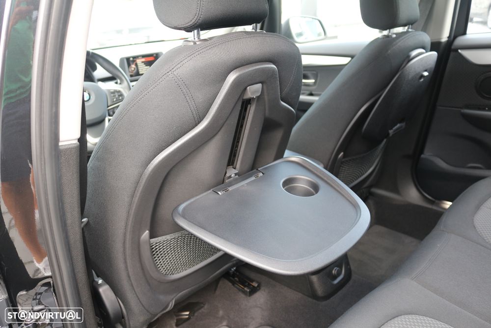 BMW 216 Active Tourer d - 26