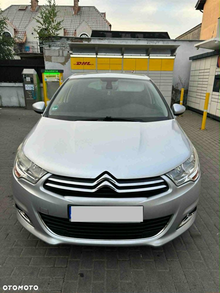 Citroën C4 e-HDi 115 Exclusive - 2