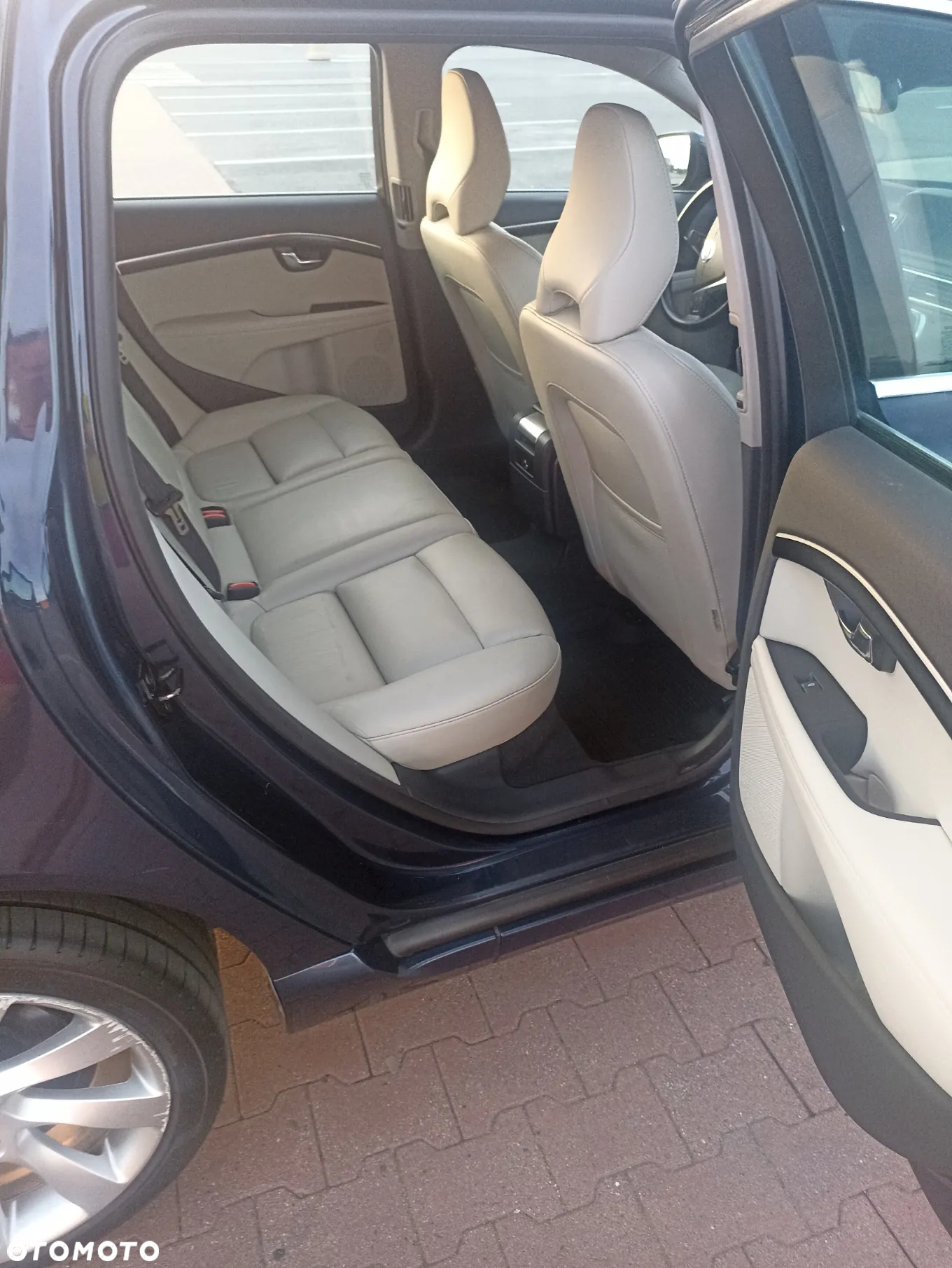 Volvo V70 T5 Powershift Edition - 5