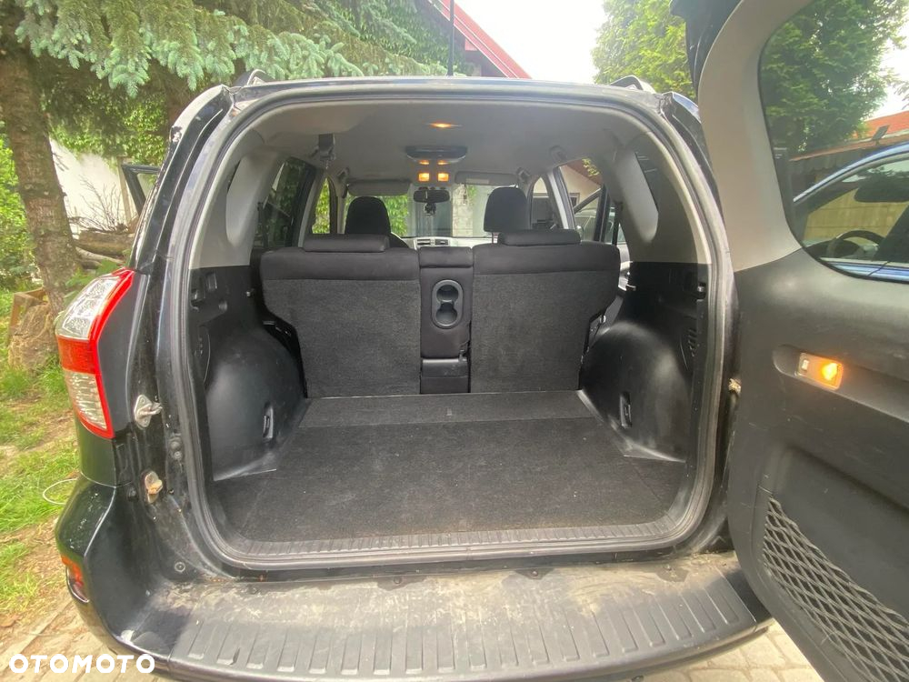 Toyota RAV4 2.2 D-4D Sol 180 - 9