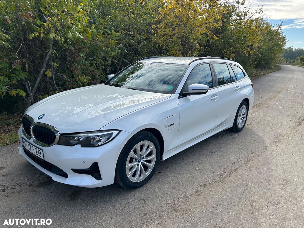 BMW Seria 3 320e Touring Aut. - 3