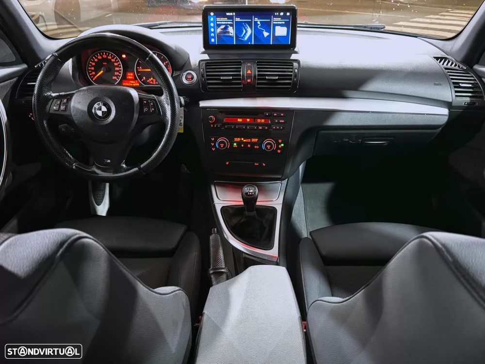 BMW 118 d Pack M - 7