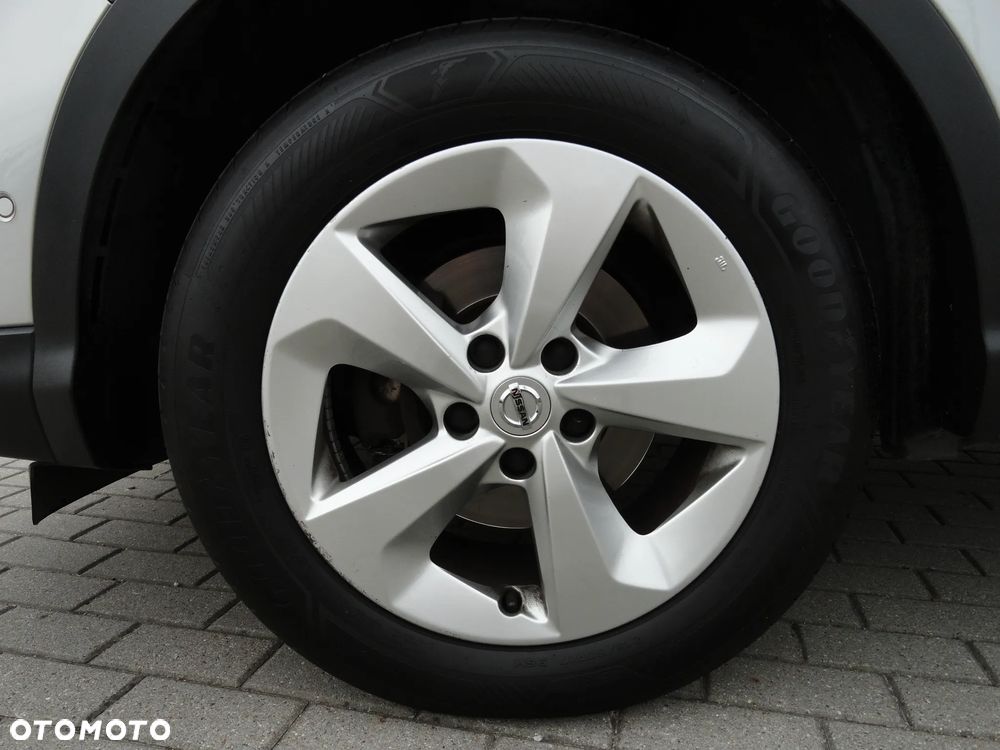 Nissan Qashqai 1.3 DIG-T Tekna+ - 29
