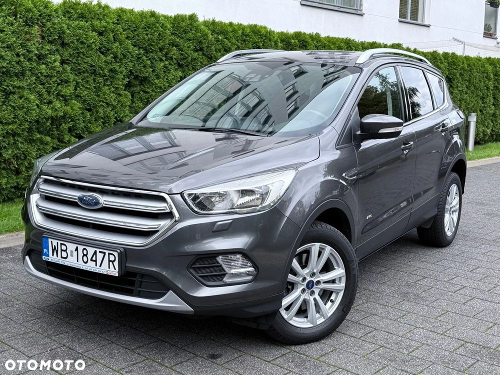 Ford Kuga - 1