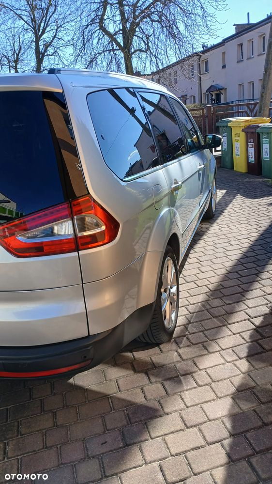 Ford Galaxy 2.0 TDCi Titanium - 13