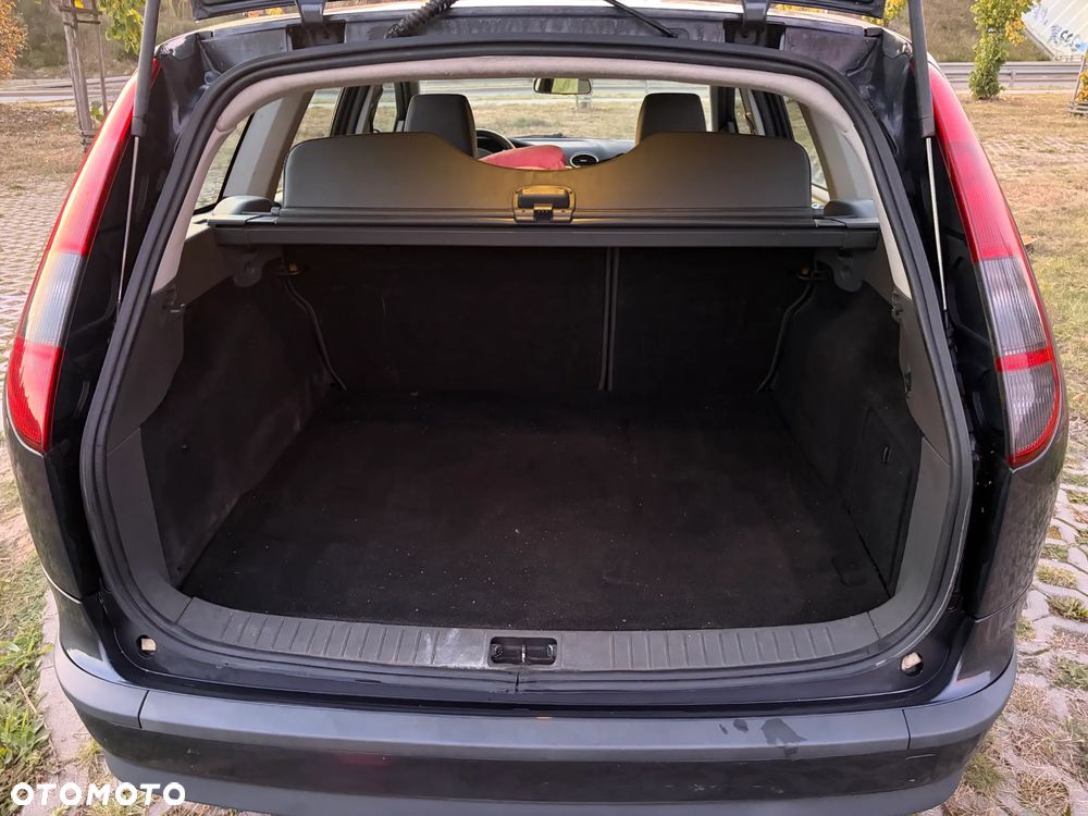Ford Focus - 6
