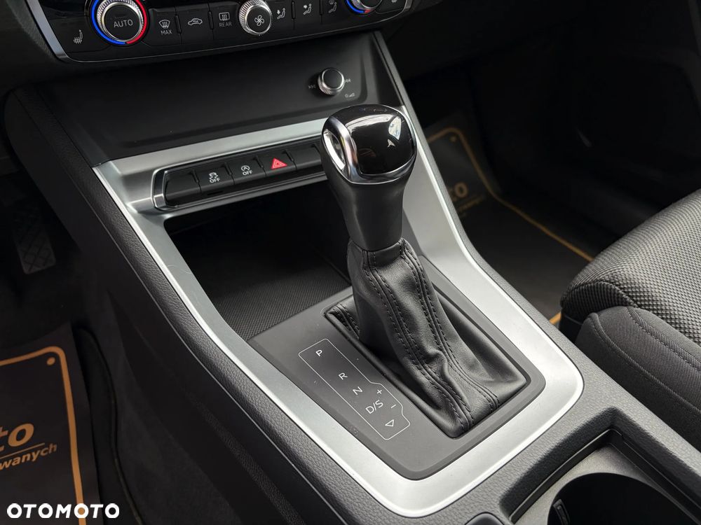 Audi Q3 35 TFSI S tronic - 32