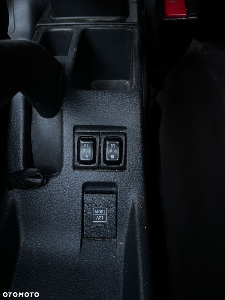 Suzuki Liana - 8