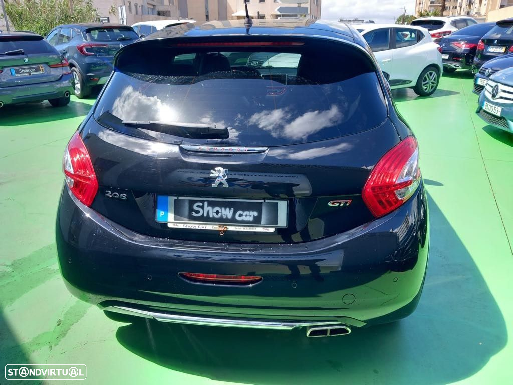 Peugeot 208 1.6 THP GTi - 2