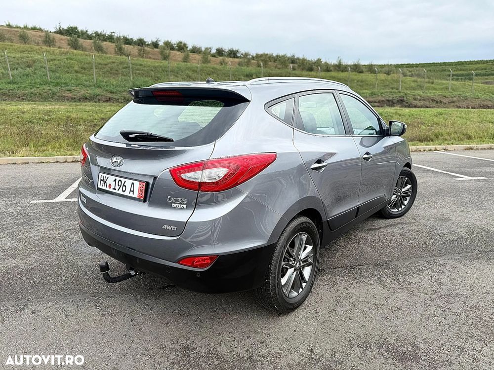 Hyundai ix35 2.0 CRDI 4WD Automatik Fifa World Cup Silver Edition - 4