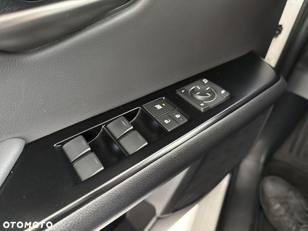 Lexus UX 250h GPF F Impression 2WD - 20