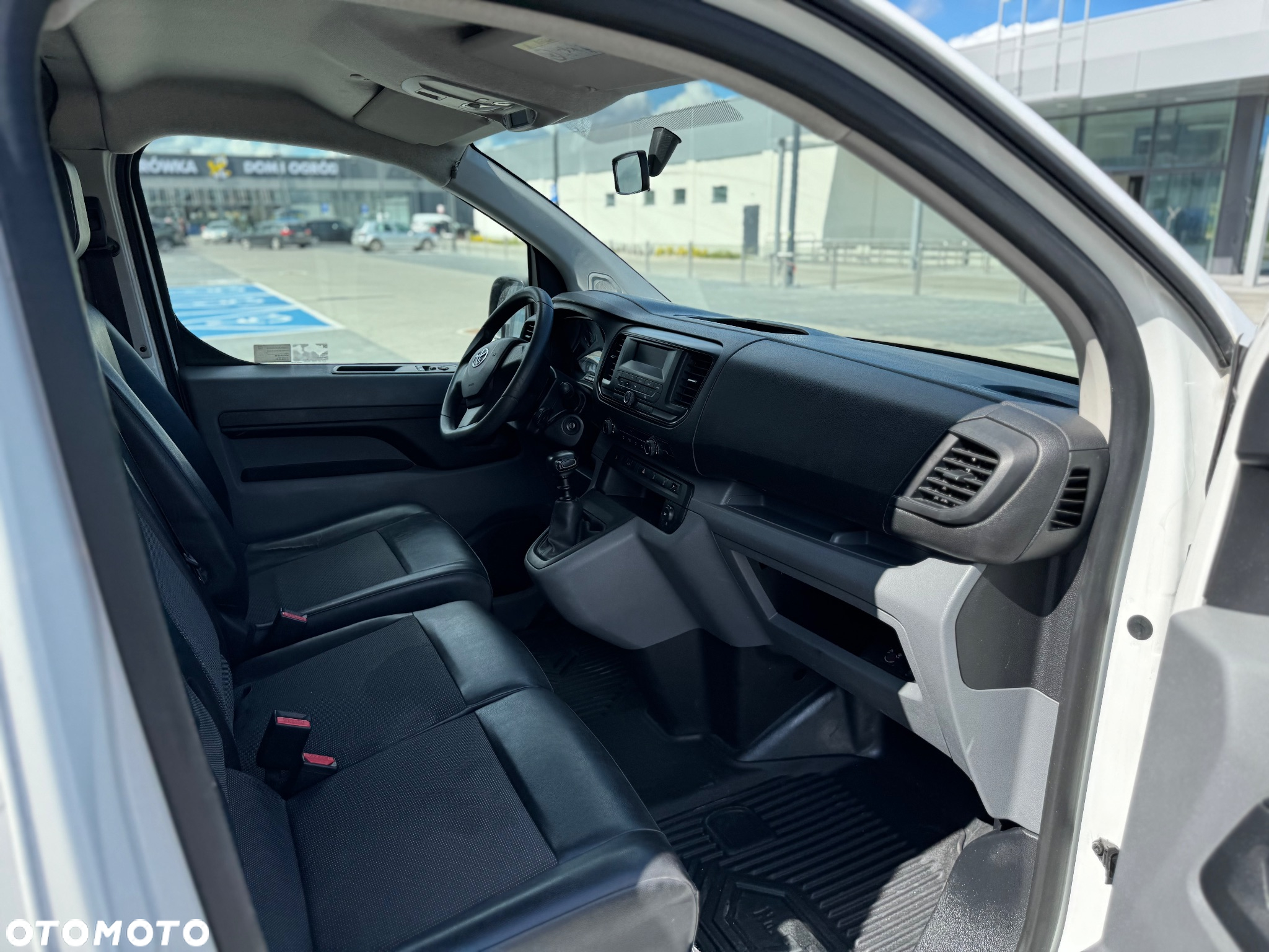 Toyota ProAce Kombi 1.6 D-4D Medium 2,7t - 31