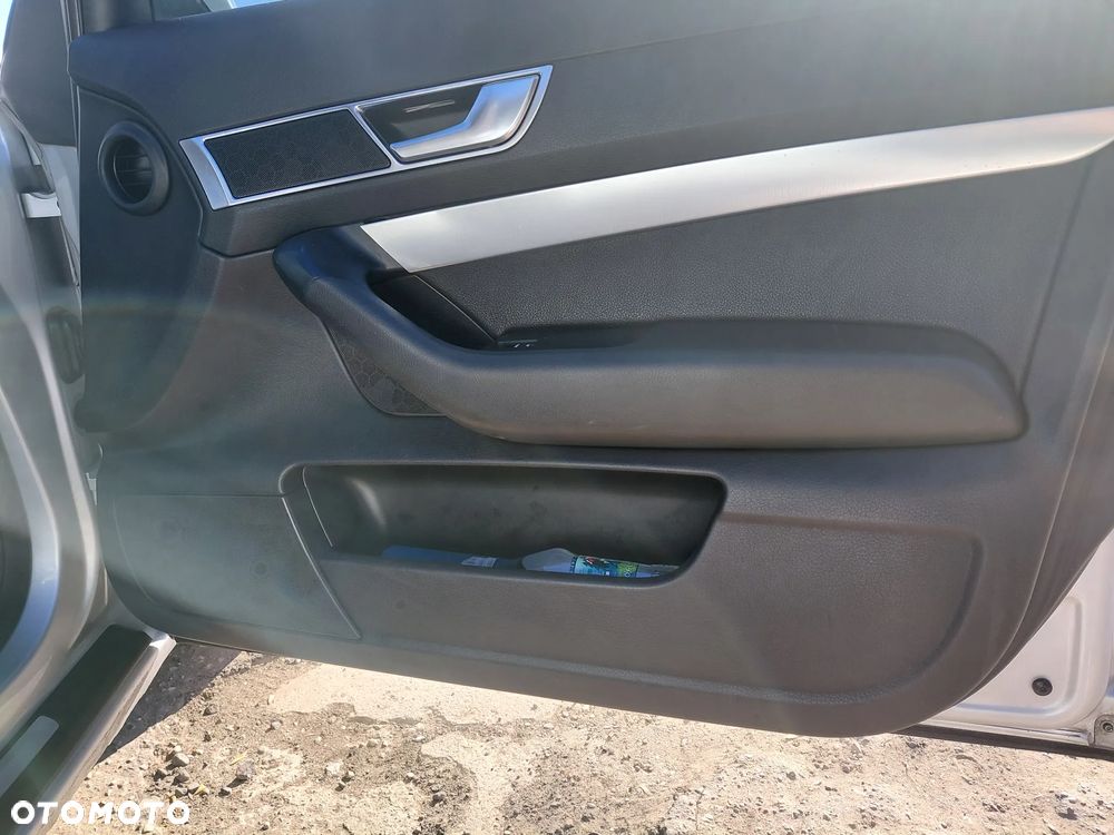Audi A6 Avant 2.4 quattro - 20
