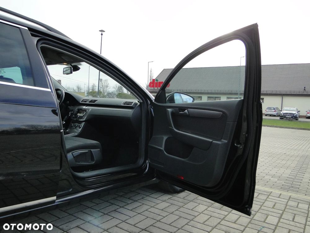 Volkswagen Passat 2.0 TDI BlueMotion Technology Highline - 14