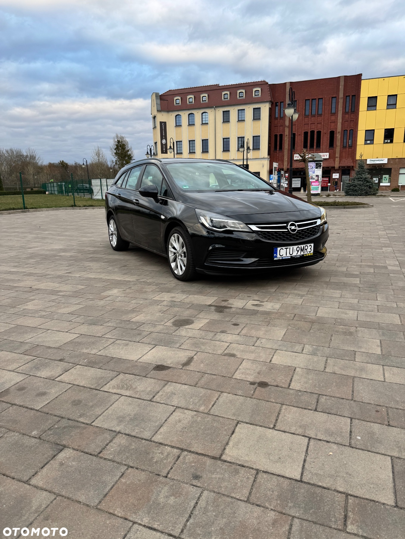 Opel Astra IV 1.6 CDTI Sport - 3