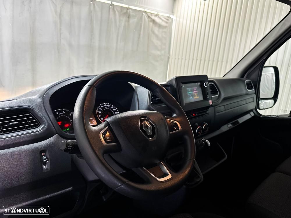 Renault Master L2H2 2.3 DCi 135cv Confort - 16