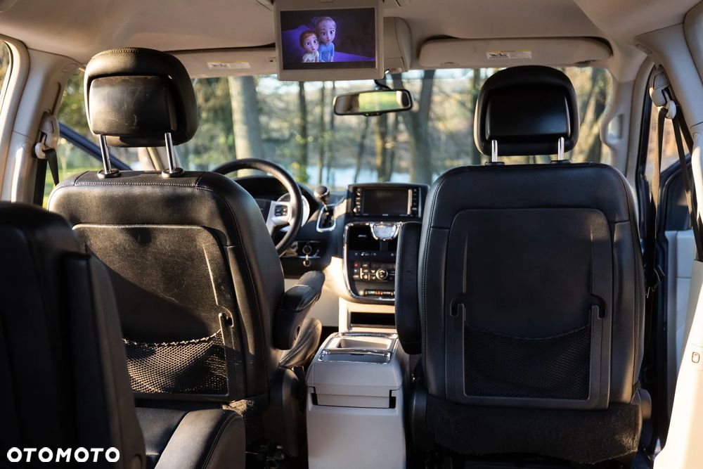 Chrysler Town & Country 3.6 Touring - 3