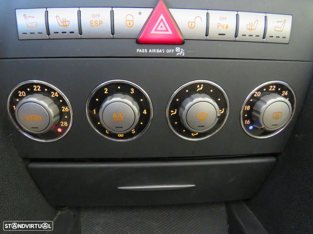 Mercedes-Benz SLK 200 Kompressor Auto Sport Edition - 37