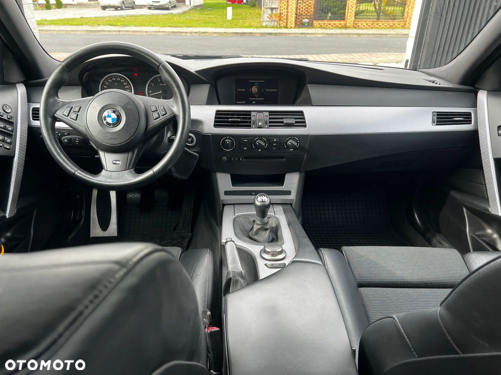 BMW Seria 5 523i - 21