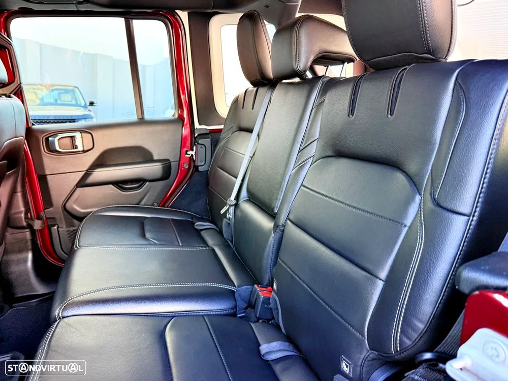 Jeep Wrangler Unlimited 2.0 TG 4xe Sahara - 33