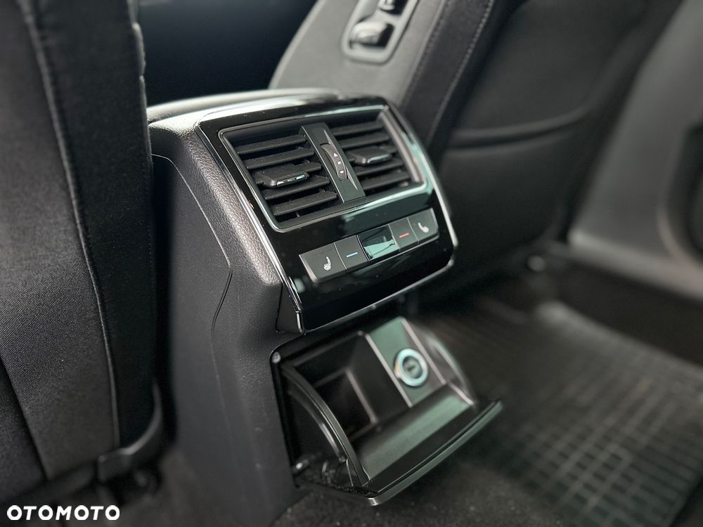 Skoda Superb 1.5 TSI Style DSG - 17