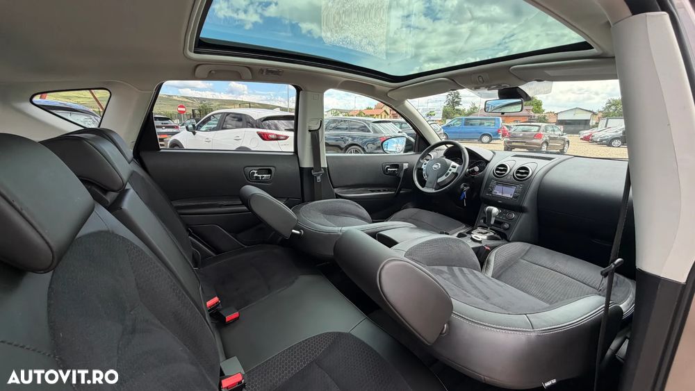 Nissan Qashqai 2.0 dCi DPF 4x4 Aut 360 - 4