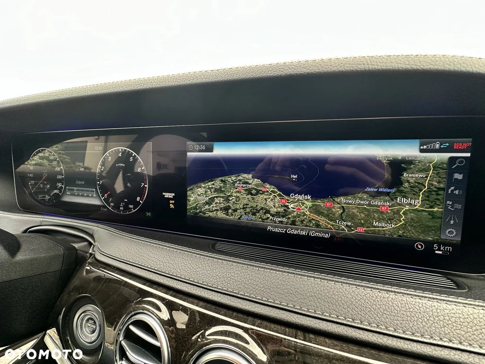 Mercedes-Benz Klasa S 560 4-Matic L 9G-TRONIC - 25