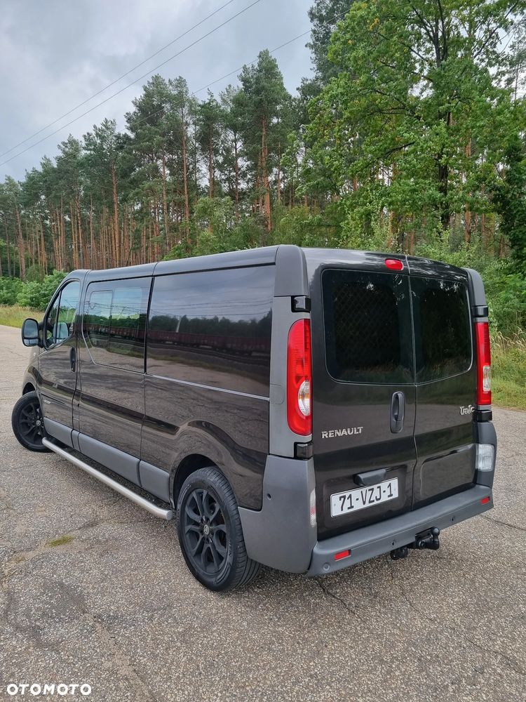 Renault Trafic - 23