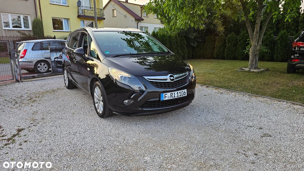 Opel Zafira - 23