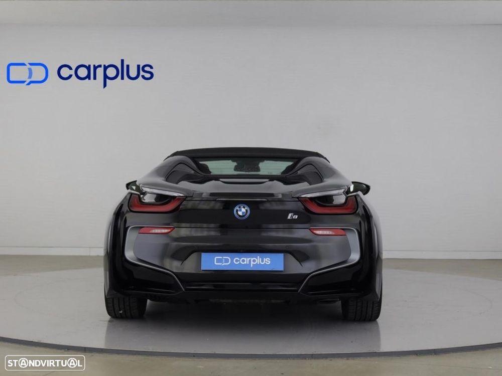 BMW i8 Roadster - 6