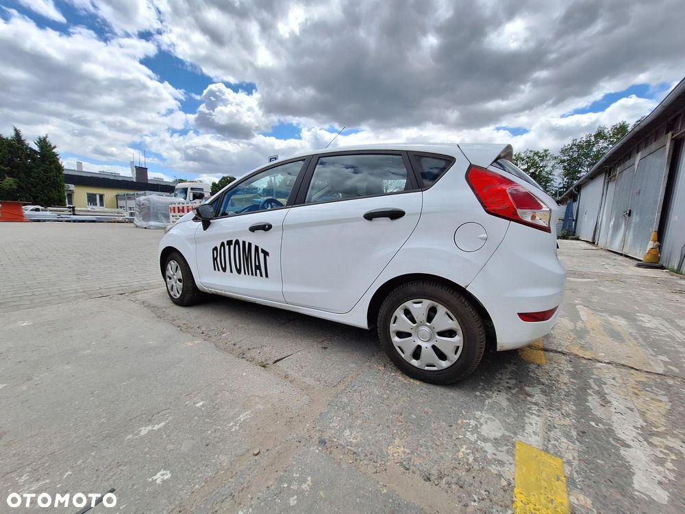 Ford Fiesta 1.5 TDCi Trend - 11