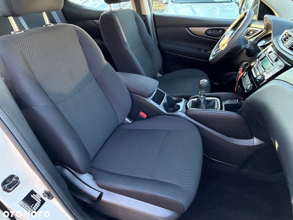 Nissan Qashqai - 11