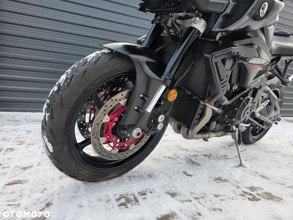 Yamaha MT - 12