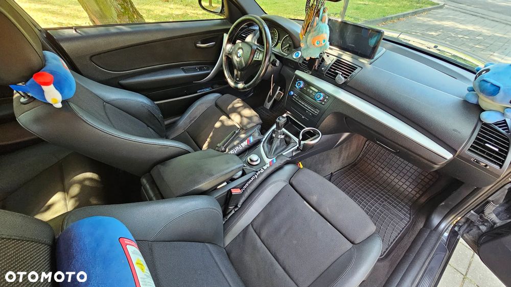 BMW Seria 1 123d - 16