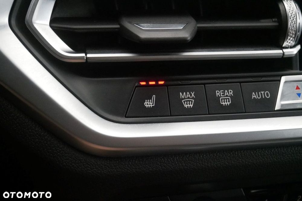 BMW Seria 3 - 27