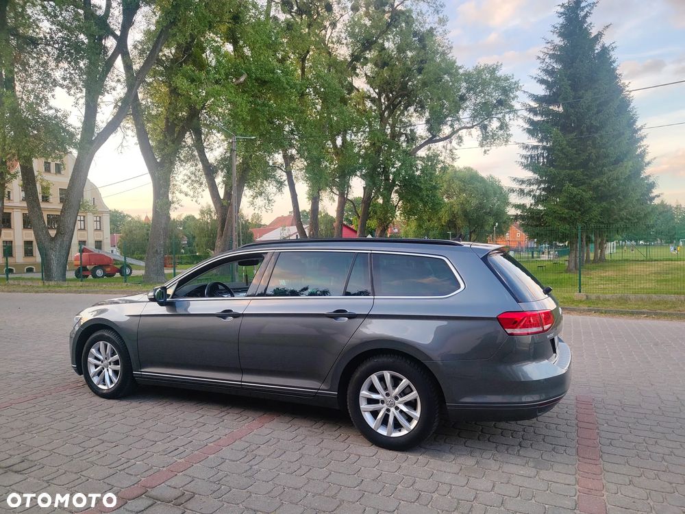 Volkswagen Passat 2.0 TDI (BlueMotion Technology) Comfortline - 3