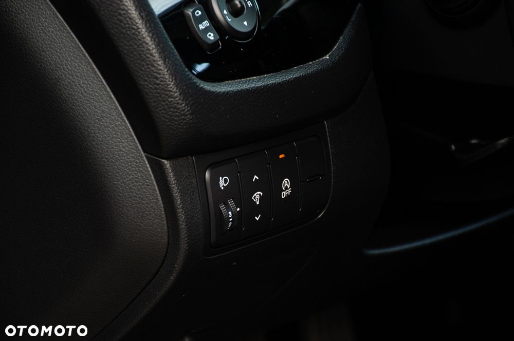 Kia Ceed 1.6 GDI Vision - 27