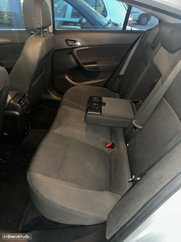 Opel Insignia ver-2-0-cdti-cosmo-ecoflex - 4