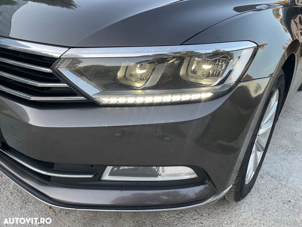 Volkswagen Passat - 13