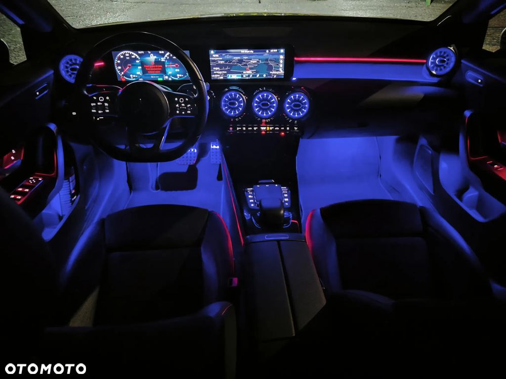 Mercedes-Benz Klasa A 250 E AMG Line 8G-DCT - 16