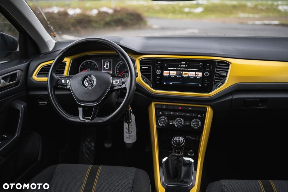 Volkswagen T-Roc - 4