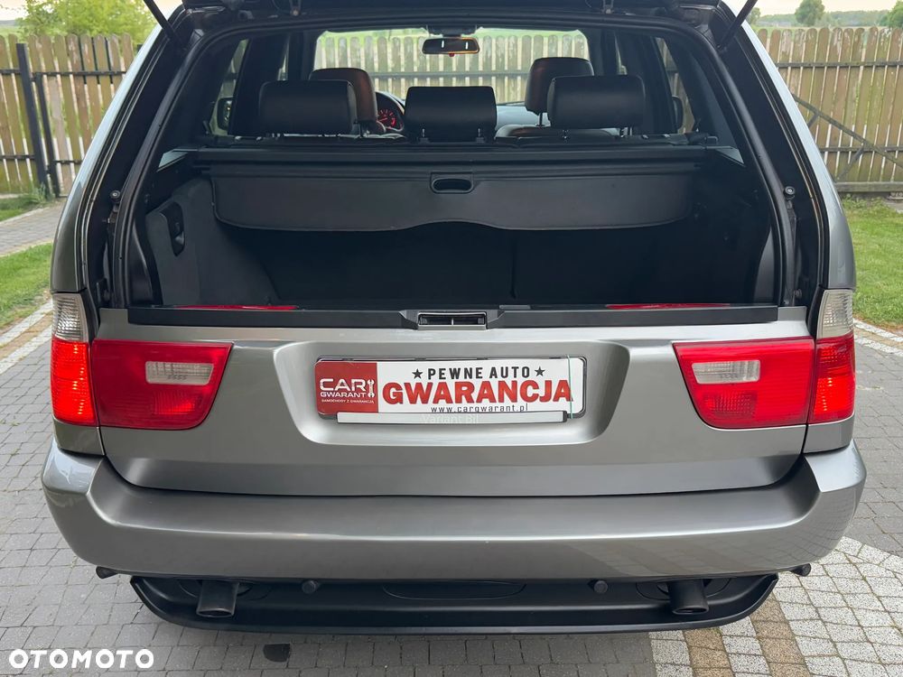 BMW X5 3.0 i - 16