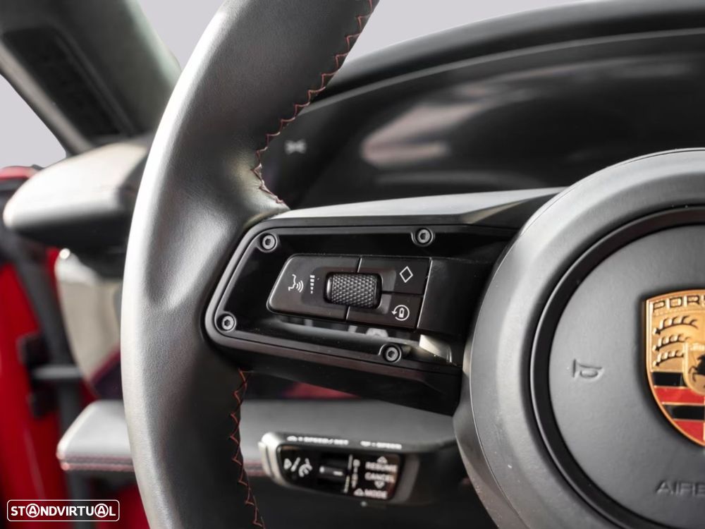 Porsche Taycan Sport Turismo - 7